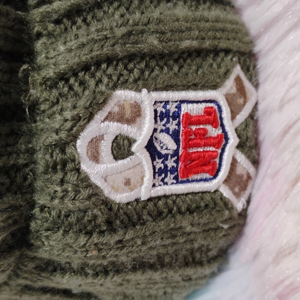 New England Patriots Salute The Troops New Era Beanie Gently Worn - Picture 5 of 10